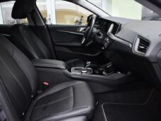 BMW Řada 2 218d 1M NAVI ČR - 17