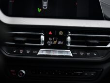 BMW Řada 2 218d 1M NAVI ČR - 25