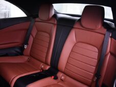 Mercedes-Benz Třídy C 220d AMG LED CARPLAY KAMERA - 13