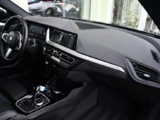 BMW Řada 2 218d M-SPORT 1M ČR - 17