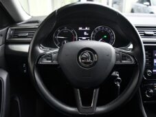 Škoda Superb 2.0TDi DSG TAŽNÉ 2xKOLA ČR - 22