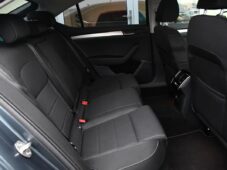 Škoda Superb 2.0TDi DSG TAŽNÉ 2xKOLA ČR - 20