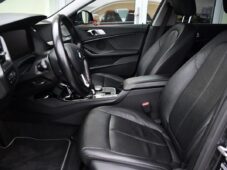 BMW Řada 2 218d LED NAVI TAŽNÉ 1M ČR - 12