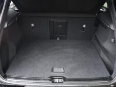 Volvo XC40 D3 VIRTUAL CARPLAY PRAV.SERVIS - 35