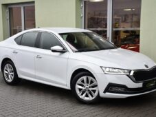 Škoda Octavia 2,0TDi STYLE ČR 1.MAJITEL - 1