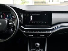 Škoda Octavia 2,0TDi STYLE ČR 1.MAJITEL - 6