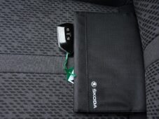 Škoda Octavia 2,0TDi STYLE ČR 1.MAJITEL - 36