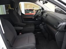 Toyota ProAce Verso 2,0D 180 8AT L2 5D TAILGA ČR 1 - 16