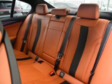 BMW M5 COMP.HUD H/K CARBON CERAMIC ČR - 19