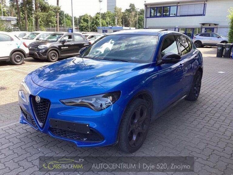 Alfa Romeo Stelvio 2.0 Turbo 16V 206kW Veloce - 1