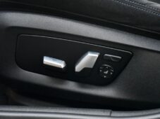 BMW Řada 5 530d xDrive M-SPORT H/K K360 - 24