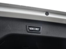 BMW Řada 5 530d xDrive M-SPORT H/K K360 - 46