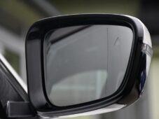 BMW Řada 5 530d xDrive M-SPORT H/K K360 - 49