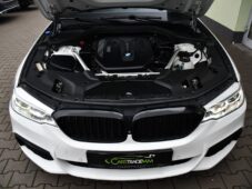 BMW Řada 5 530d xDrive M-SPORT H/K K360 - 51