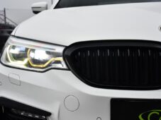BMW Řada 5 530d xDrive M-SPORT H/K K360 - 53