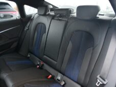 BMW Řada 2 218d M-SPORT ČR 1.MAJ - 19