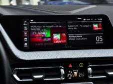 BMW Řada 2 218d M-SPORT ČR 1.MAJ - 30