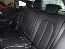 BMW Řada 2 218d NAVI CARPLAY 1M ČR - 18