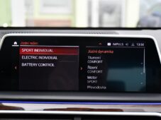 BMW Řada 7 745Le xD M-SPORT HK PANO LASER - 34