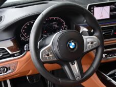 BMW Řada 7 745Le xD M-SPORT HK PANO LASER - 15