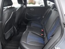 BMW Řada 2 218d ŠEDÝ MAT ČR 1.MAJ M-SPORT - 18