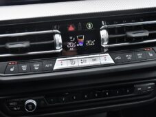 BMW Řada 2 218d ŠEDÝ MAT ČR 1.MAJ M-SPORT - 30