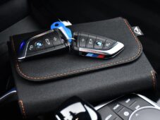 BMW Řada 2 218d ŠEDÝ MAT ČR 1.MAJ M-SPORT - 32