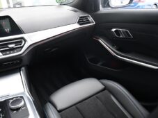 BMW Řada 3 320D xDrive M-SPORT ČR LASER - 6