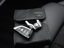 BMW Řada 3 320D xDrive M-SPORT ČR LASER - 45