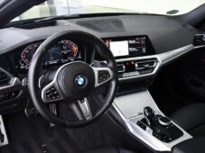 BMW Řada 3 320D xDrive M-SPORT ČR LASER - 12