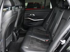 BMW Řada 3 320D xDrive M-SPORT ČR LASER - 14