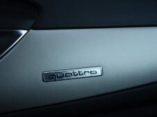 Audi A6 3.0TDi ALLROAD 2xALU PO SERVIS - 44