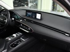 Genesis GV70 2.5T AWD AT8 LUXURY LINE - 17