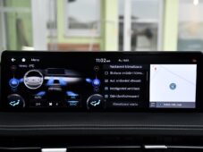 Genesis GV70 2.5T AWD AT8 LUXURY LINE - 35