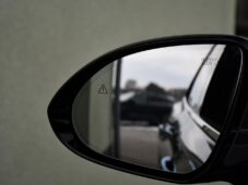 Genesis GV70 2.5T AWD AT8 LUXURY LINE - 43