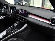 Alfa Romeo Tonale 1.5MHEV 130 SPECIALE AT - 17