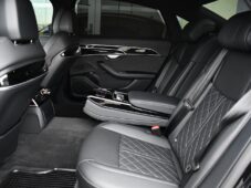 Audi A8 50TDI QUATTRO ACC 3L-ZÁRUKA - 18