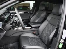 Audi A8 50TDI QUATTRO ACC 3L-ZÁRUKA - 13