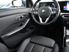 BMW Řada 3 320d xDrive WEBASTO ACC ČR - 5