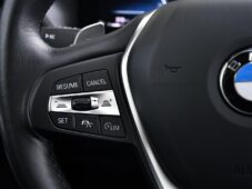 BMW Řada 3 320d xDrive WEBASTO ACC ČR - 26