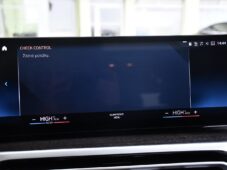 BMW Řada 3 320d xDrive WEBASTO ACC ČR - 38