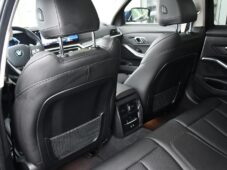 BMW Řada 3 320d xDrive WEBASTO ACC ČR - 17