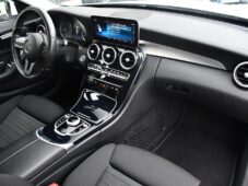 Mercedes-Benz Třídy C 200d - 12