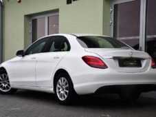 Mercedes-Benz Třídy C 200d - 3