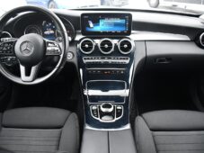 Mercedes-Benz Třídy C 200d - 21