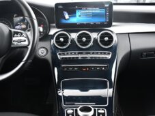 Mercedes-Benz Třídy C 200d - 23