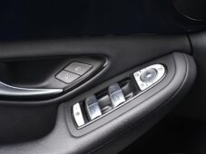 Mercedes-Benz Třídy C 200d - 25