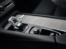 Volvo XC90 T8 ULTIMATE BRIGHT - 35