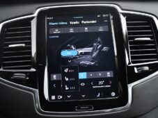Volvo XC90 T8 ULTIMATE BRIGHT - 44
