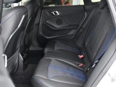 BMW Řada 2 218d M-SPORT 1M ČR ACC - 17